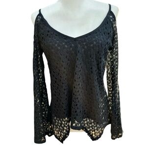 Design Lab Cold Shoulder Blouse Size Small Petite Crocket Style Sleeves